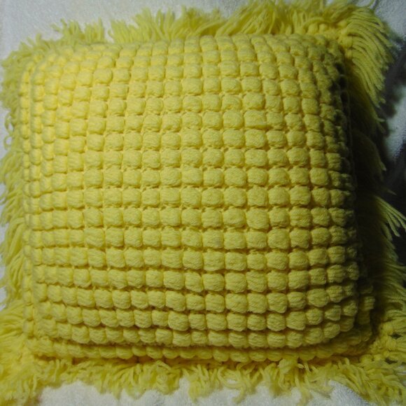 Vintage Yellow Popcorn Knit Throw Pillow, Handmade, 18 in x 18 in, plus tassels - Picture 4 of 4